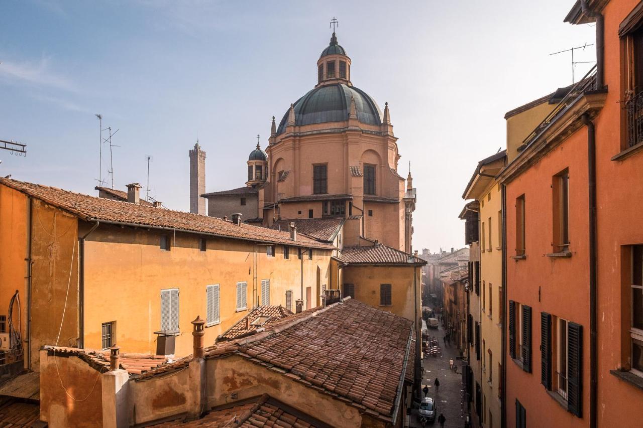 Urbanicooh Asinelli - Balcony On Piazza Maggiore Bologna Exterior photo